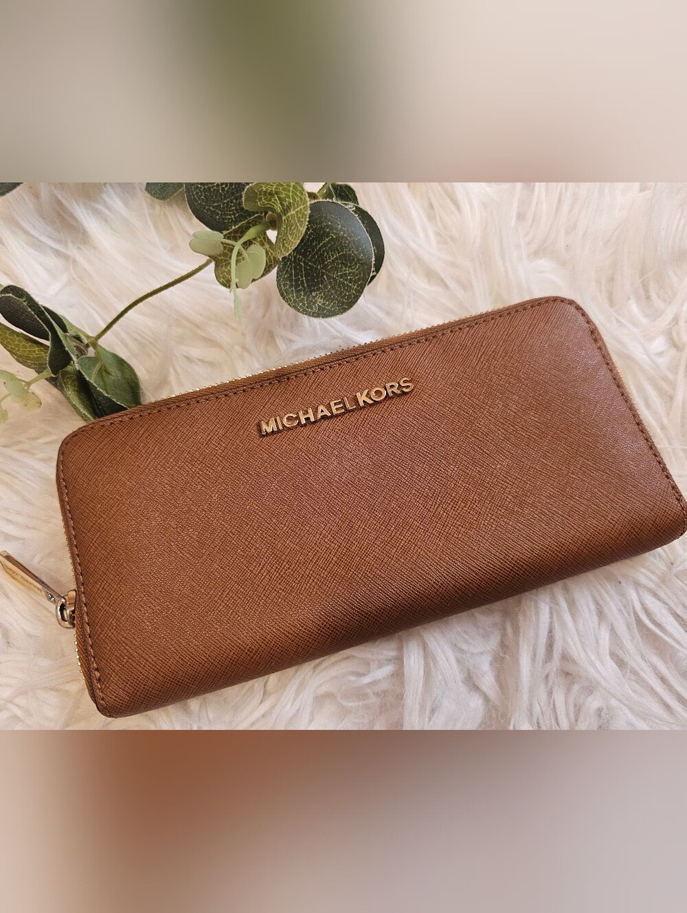 Michael Kors Jet Set Saffiano Wallet